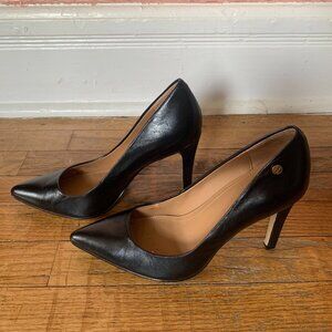 Calvin Klein Brady Pointed Toe Pumps, Black, Women’s Size 8 (Some Wear)